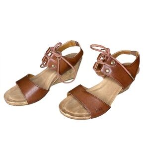 B.O.C. By Born sandals